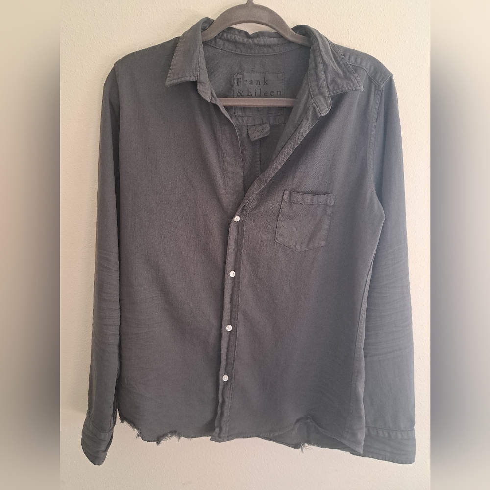NWT Frank & Eileen Barry Woven Shirt in Stone Washed Indigo, Size Large